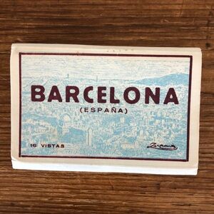 Vintage folding black and white photos of Barcelona Spain 2 1/2 in by 4in. Great
